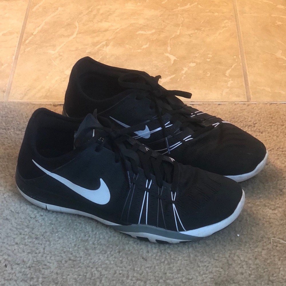 Nike Free TR 6, Women’s Size 10, Training Shoes
